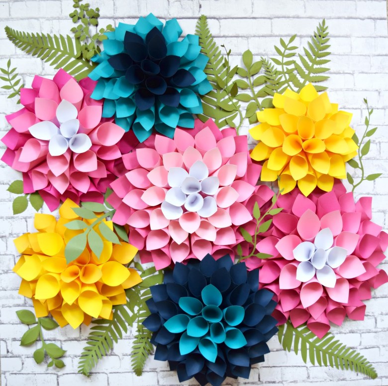 DIY Giant Dahlia Paper Flowers: How to Make Large Paper Dahlias